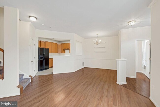 Foto del edificio - 103 Whiskey Creek Cir