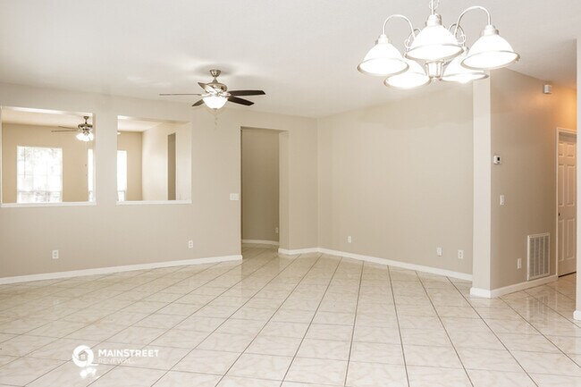 Building Photo - 4313 Collinwood Dr