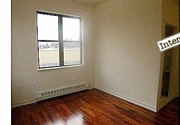 Foto del edificio - 2149 Frederick Douglass Blvd