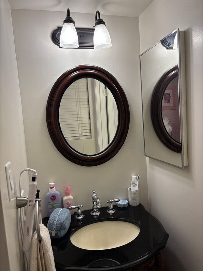 Building Photo - Wonderful Rental