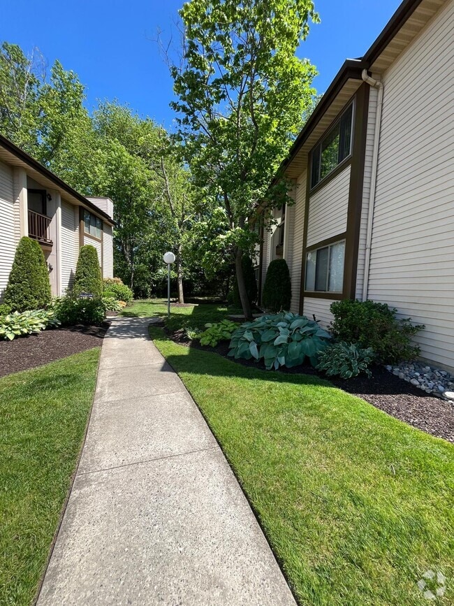 Building Photo - 1603 Britton Pl