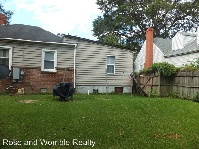 Building Photo - 6412 Palem Rd