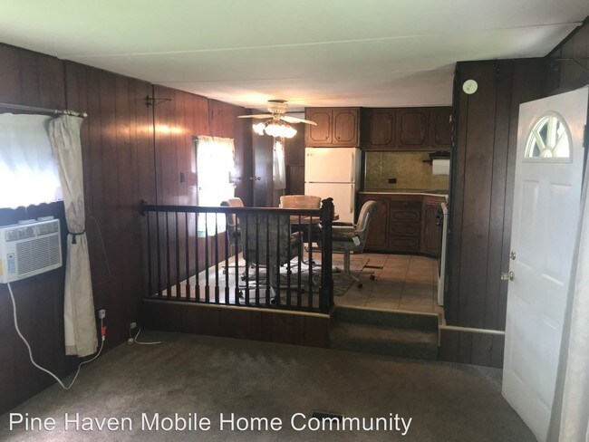 Building Photo - 2 br, 2 bath Apartment - 1420-28 US Route 9