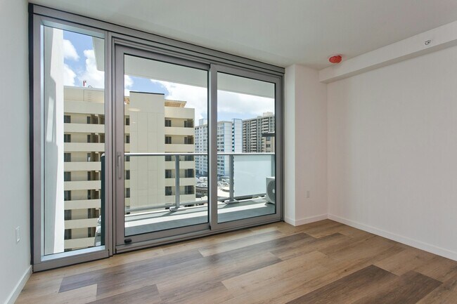 Foto del edificio - 1500 Rycroft St