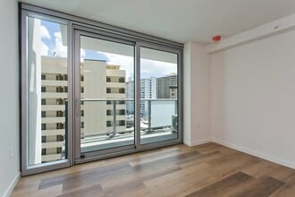 Building Photo - 1500 Rycroft St