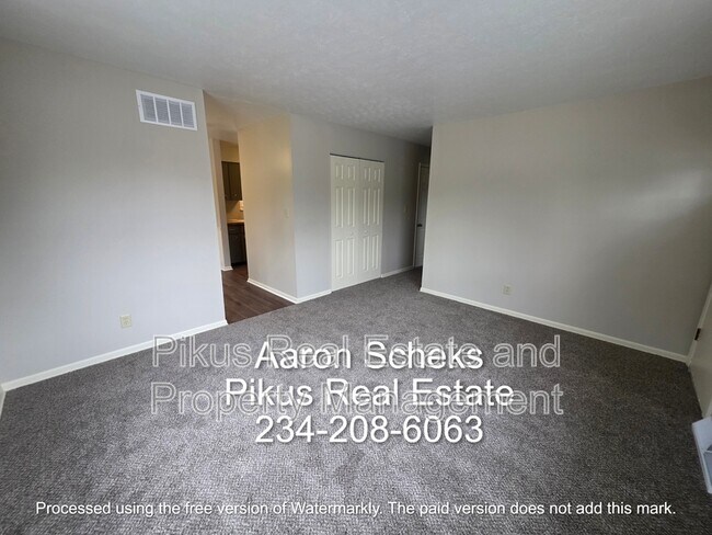 Foto del edificio - 3637 Albrecht Ave