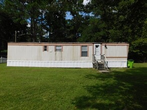 Building Photo - 938 Sunset Dr