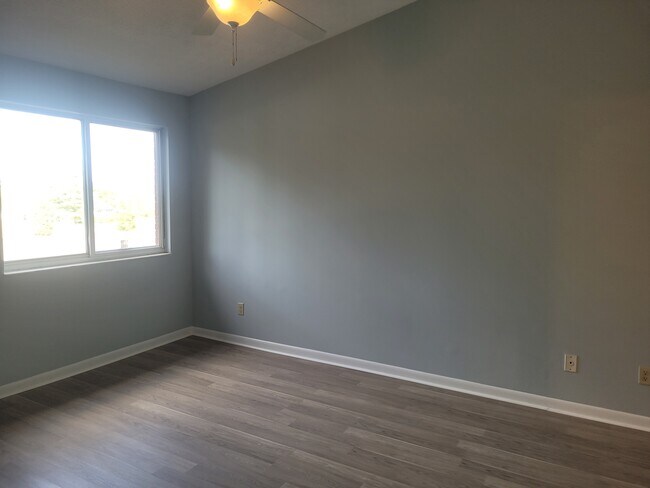 Foto del edificio - 8919 Eagleview Dr