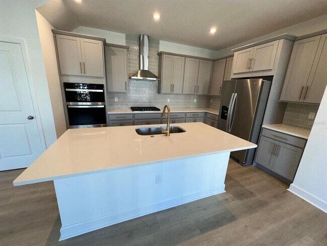 Foto del edificio - 2432 Celebration Blvd