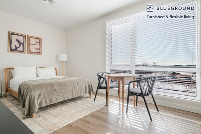 Building Photo - 50 Salt St