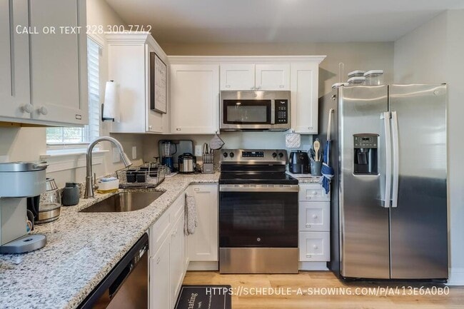 Foto del edificio - 142 Coral Breeze Drive