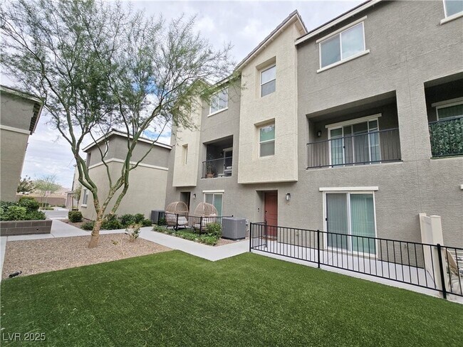 Foto del edificio - 2843 Kona Blue Ln