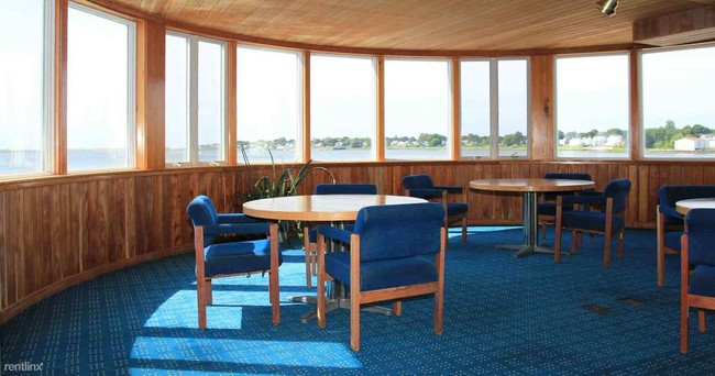 Foto del edificio - 1 br, 1.5 bath Condo - 99 Harbour Close