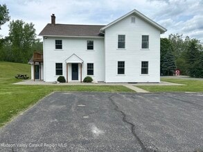 Building Photo - 173 S Amenia Rd