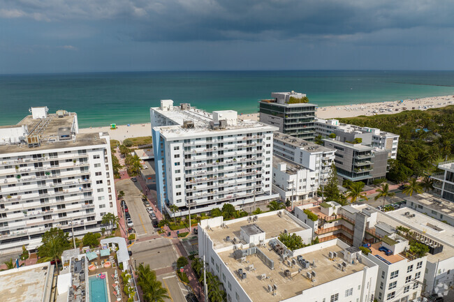 Building Photo - Ocean Point Condominium