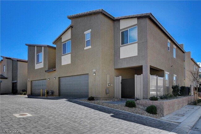 Building Photo - 4423 Stardust Moon Ave