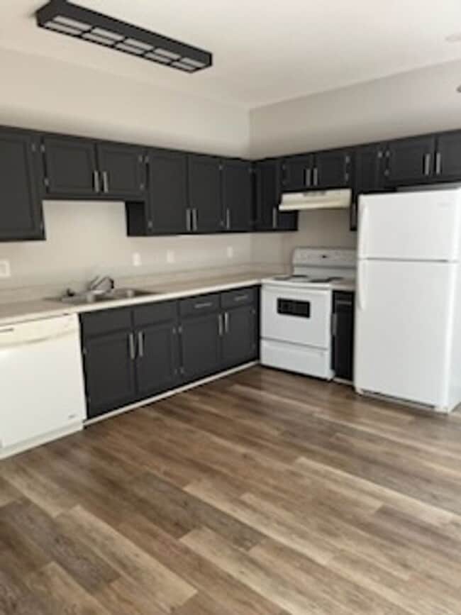 Building Photo - YOUR NEXT HOME!!!!