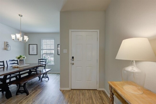 Building Photo - 7014 N Sound Ln