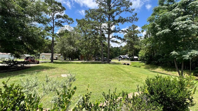 Foto del edificio - 25128 Faraway Ln