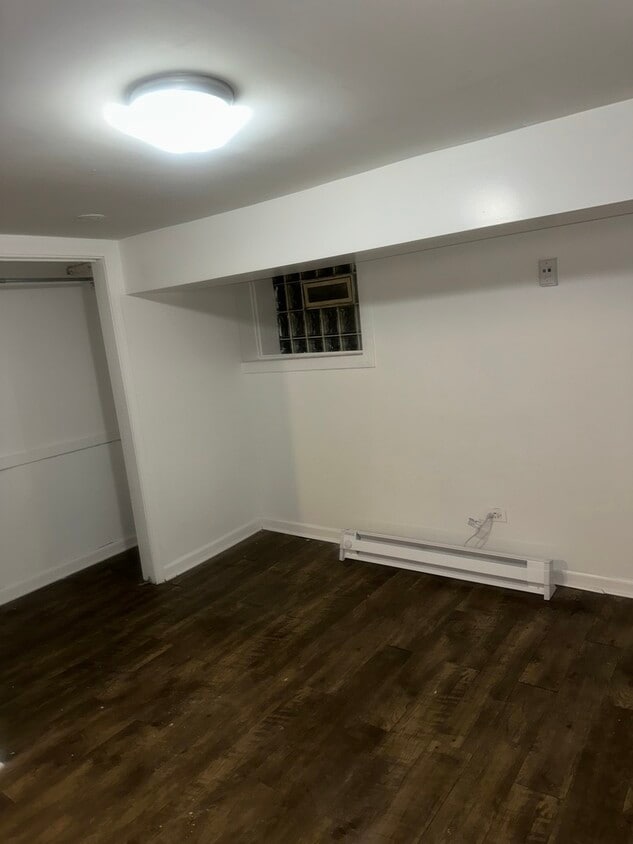 Building Photo - 7839 S Loomis Blvd