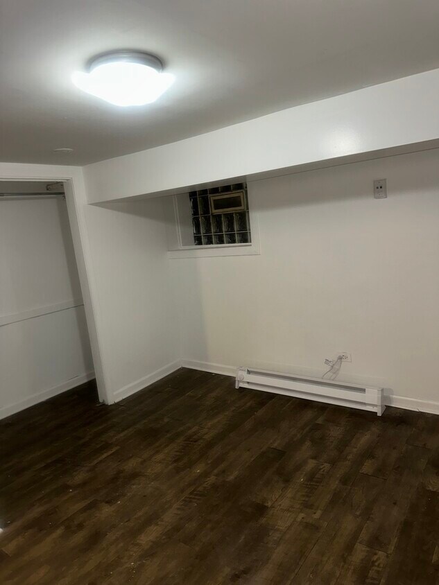 Foto del edificio - 7839 S Loomis Blvd