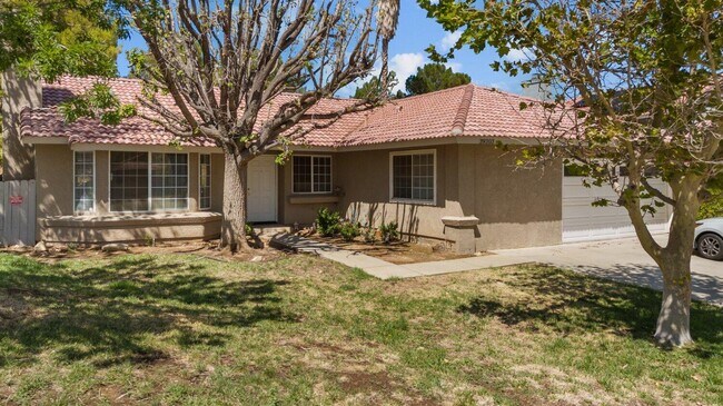 Building Photo - 39303 Chalfont Ct