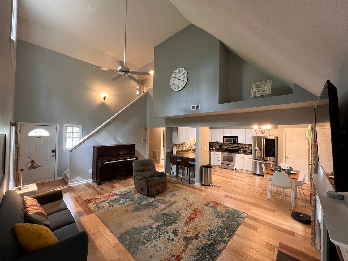 8 Brevard Ct, Durham, NC 27713 House Rental in Durham, NC