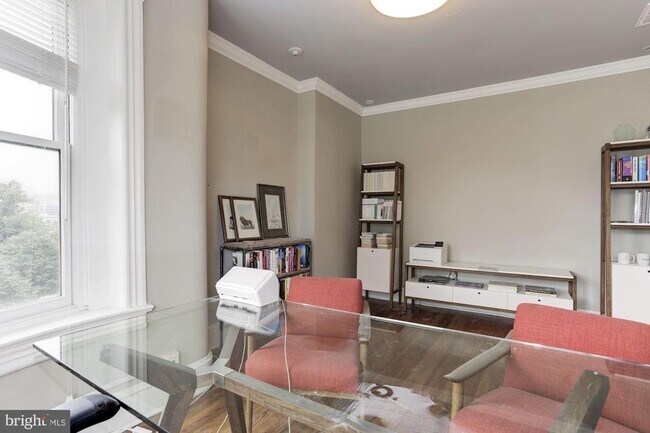 Foto del edificio - 1724 20th St NW