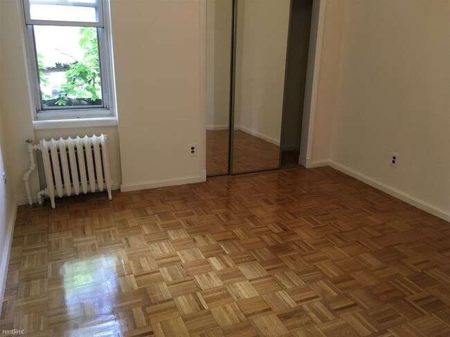 Foto del edificio - 3272 34th St