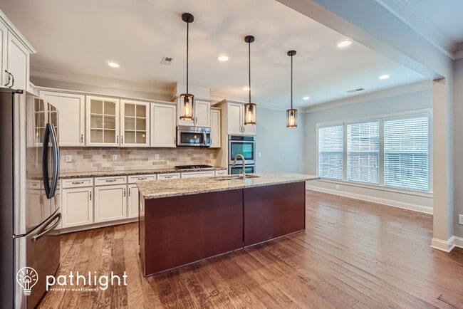 Building Photo - 5619 Triveny Road, Charlotte, NC, 28226