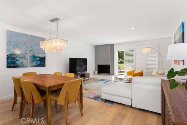 Building Photo - 607 Hilvanar