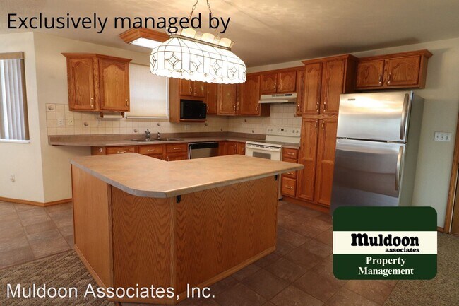 Foto del edificio - 2 br, 1.5 bath House - 1001 Frontier St