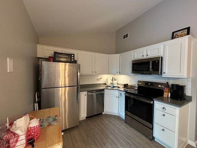 Foto del edificio - 3005 Sunset Ln