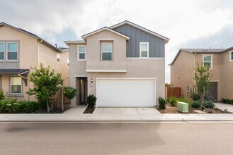 Building Photo - 6313 E Meritage Dr