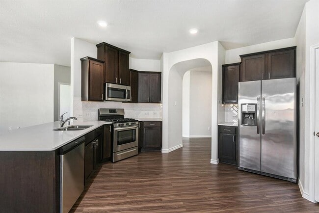 Photo - 4108 Spur Trail Dr House