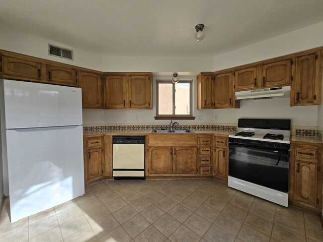 Building Photo - 157 Calle Don Jose