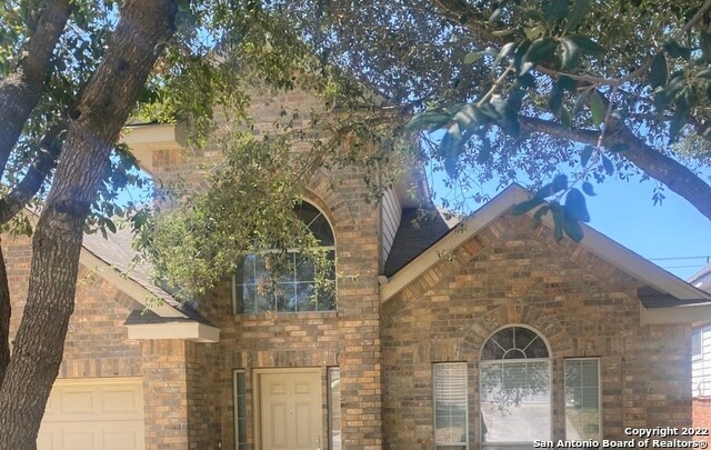 Foto del edificio - 702 Lorimor Ct