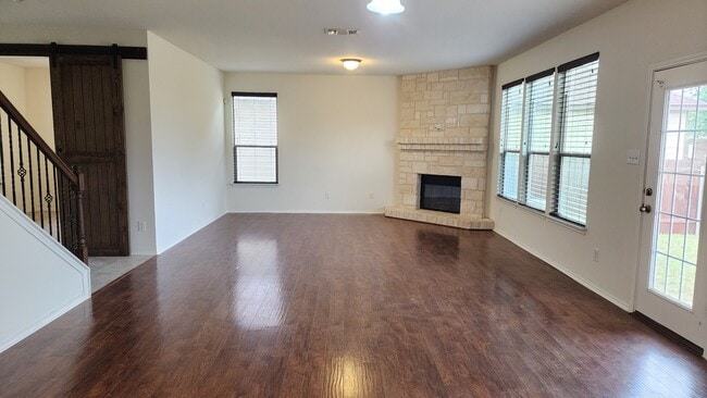 Building Photo - 1109 Strickling Dr