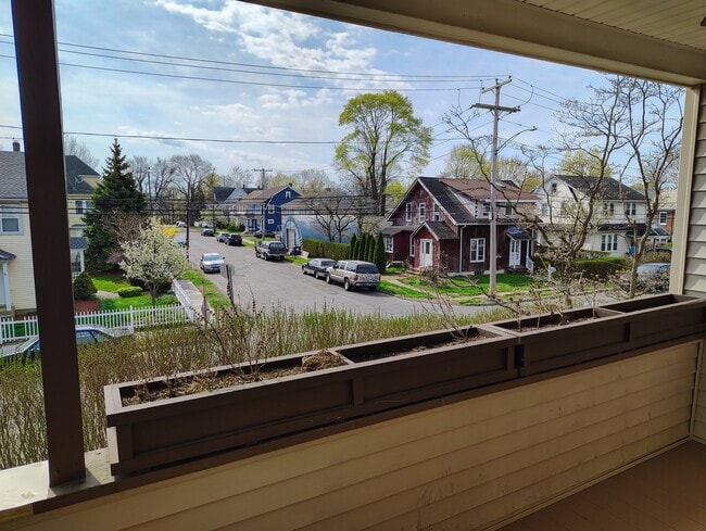 Building Photo - 45 Ardmore St