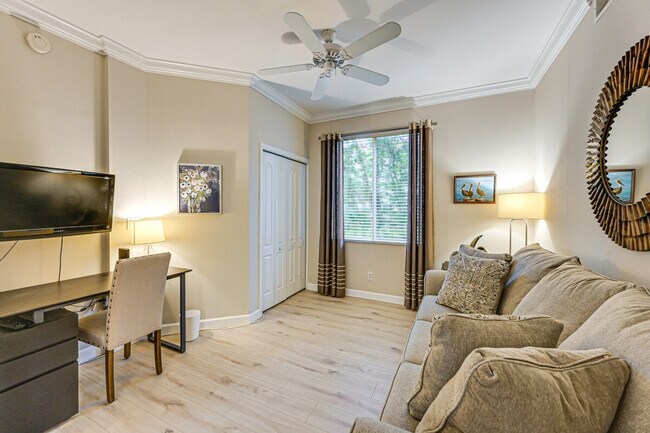 Foto del edificio - 8075 Tiger Cove