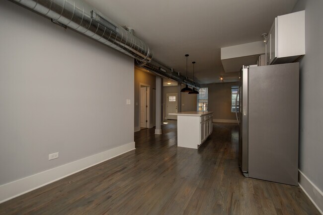 Building Photo - 2007 S Allport St