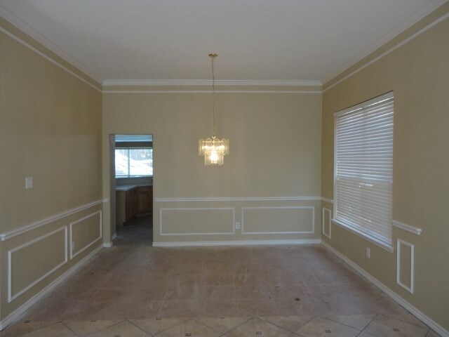 Building Photo - 1617 Buena Vista Drive
