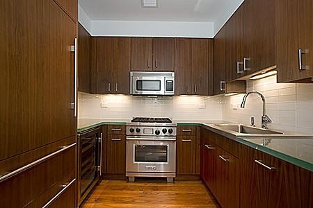 Foto principal - 2 bedroom in New York NY 10019