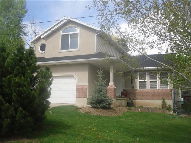 Primary Photo - 5930 Highland Dr