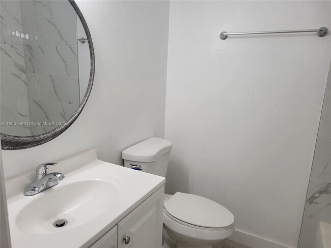 Foto del edificio - 7415 SW 153rd Ct