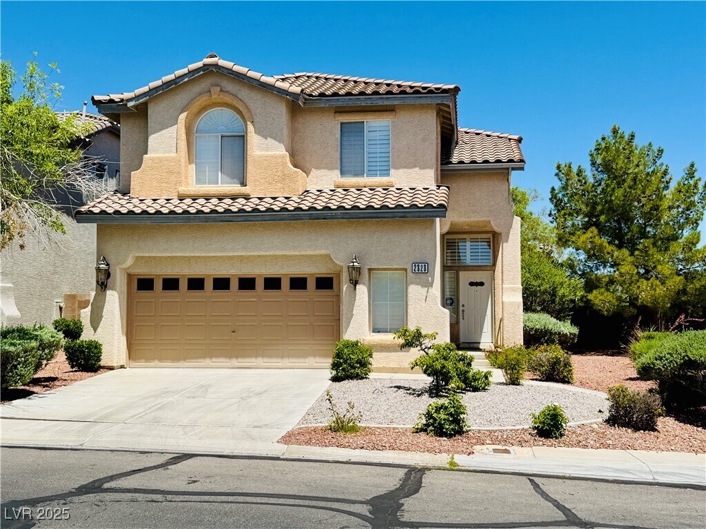 Foto principal - 2828 Cottoneaster St
