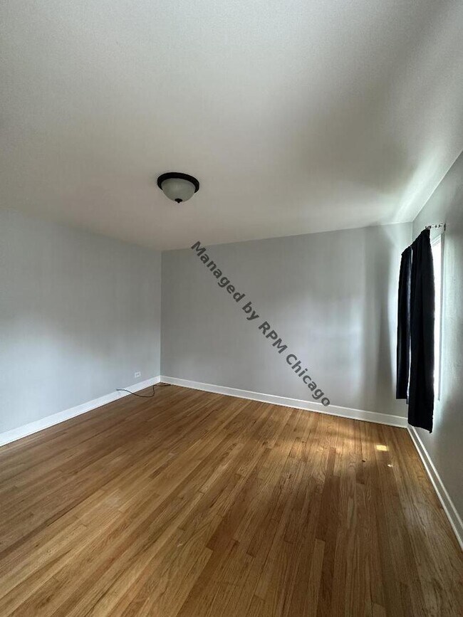 Foto del edificio - 1420 N Harlem Ave