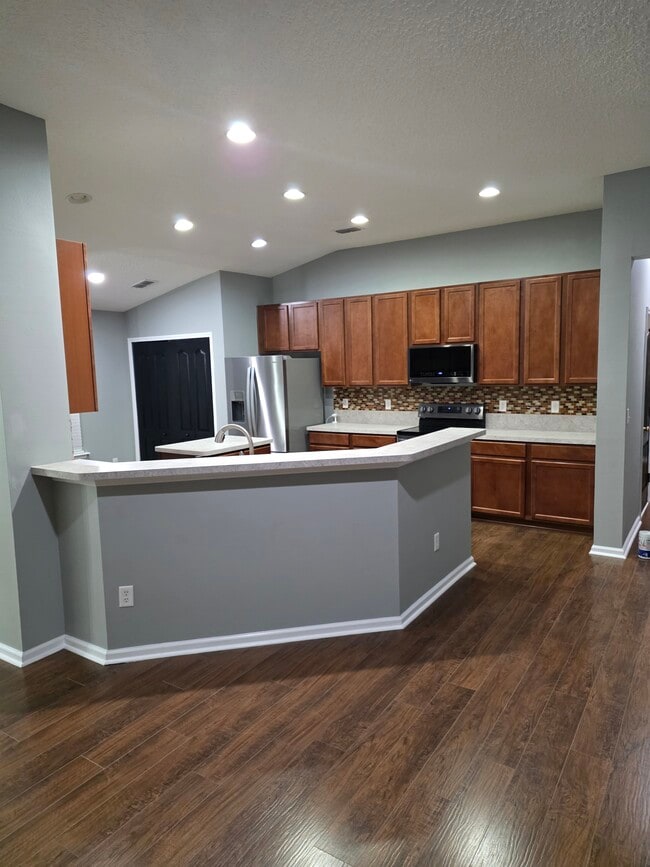 Foto del edificio - 1334 Camp Ridge Ln