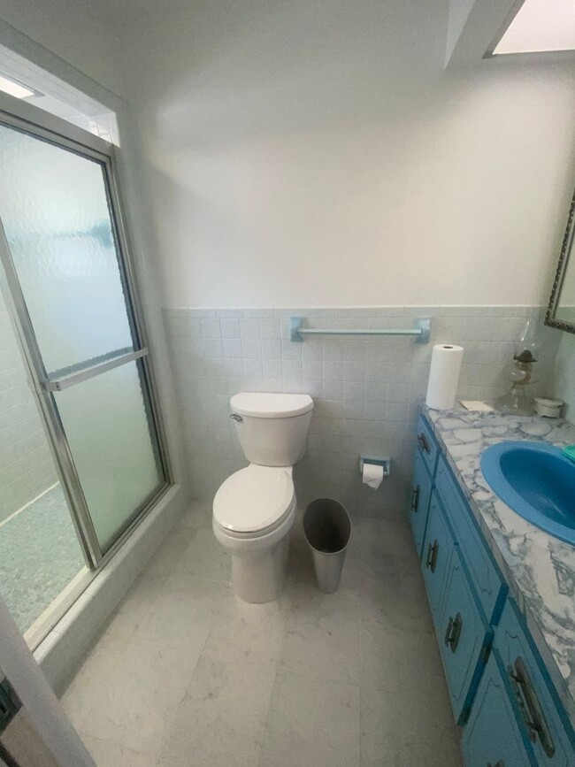 Foto del edificio - Cute 1 bedroom 1 bathroom Apartment- utili...