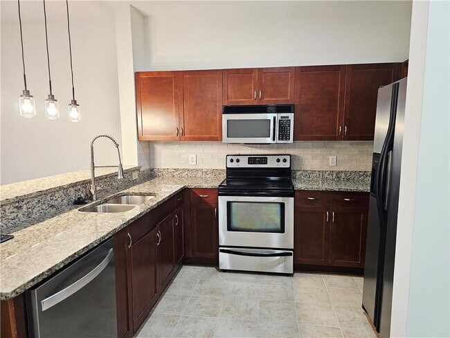 Foto del edificio - 870 Mayson Turner Rd NW